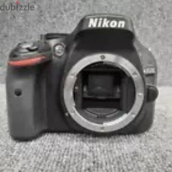 Camera Nikon D5200 like New 6