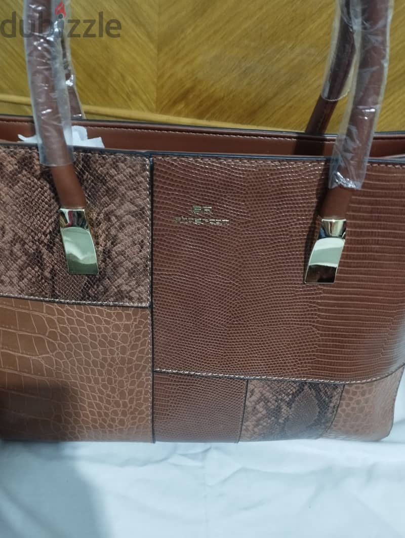 Shoeroom handbag 1