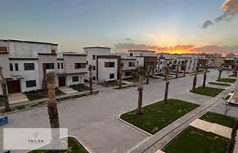 town house for sale in azar 2 ready to move and live in golden squar