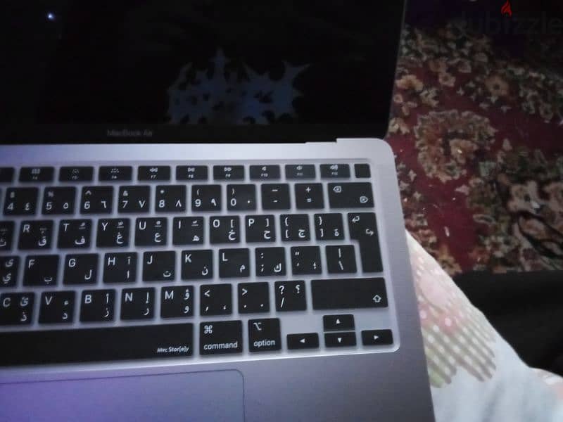 Macbook air M1 2020 5