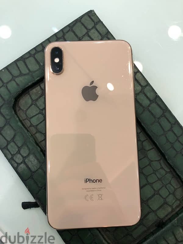 iPhone xs max 1