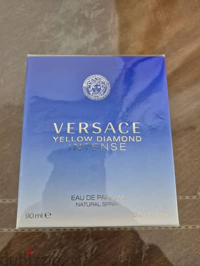 Versace Yellow Diamond Intense برفيوم للبيع