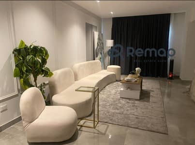 Apartment For Sale 130 SQM in Galleria Moon Compound - - New cairo