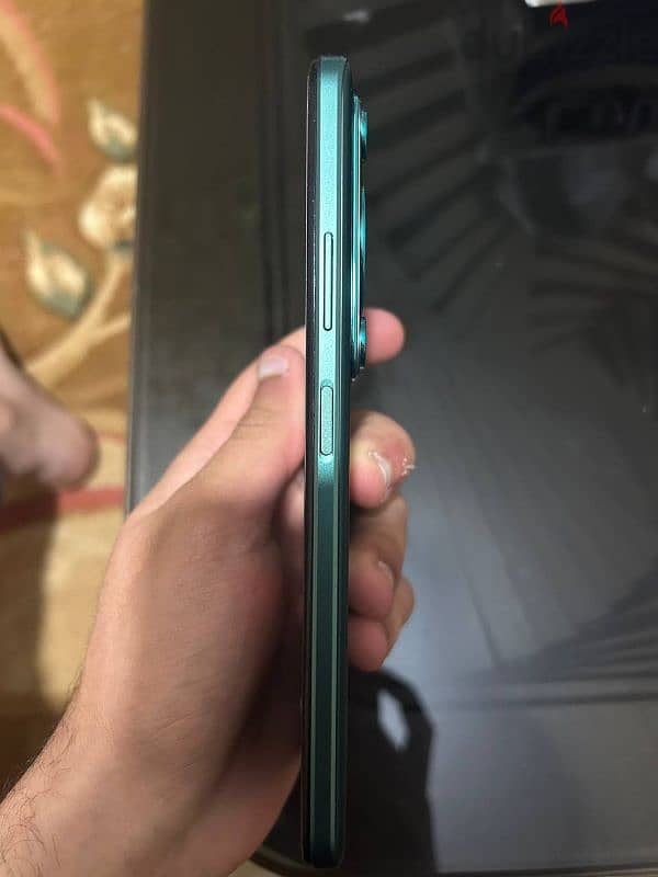 HUAWEI nova y72 3