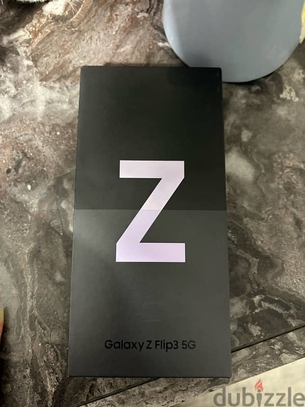 Samsung Galaxy Z Flip 3 2