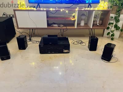 Denon AVR-X500 surround amplifier