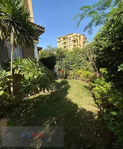 Apartment for sale in Madinaty B3, ground floor with garden, model 300, with a 160 m garden and a 50 m garden