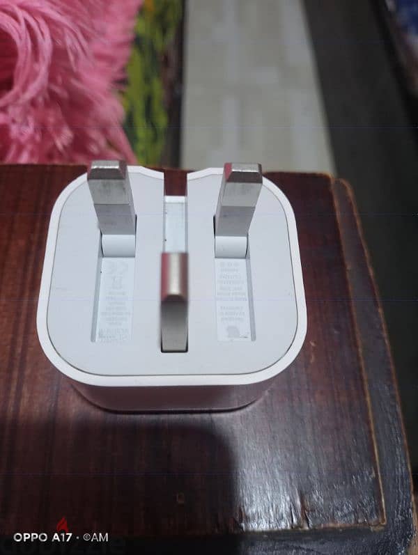 شاحن ايفون iPhone charger 0