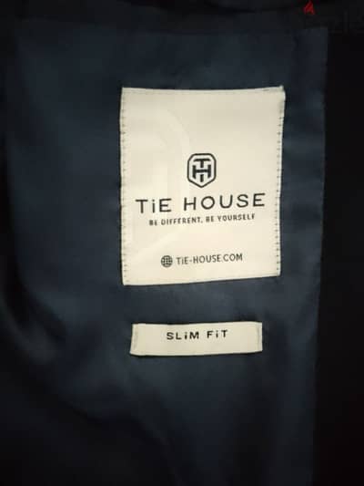 Tie house suits