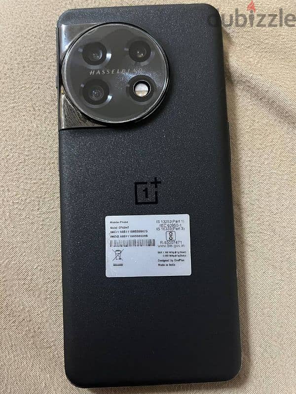 OnePlus 11  للبيع بالكرتونه 5