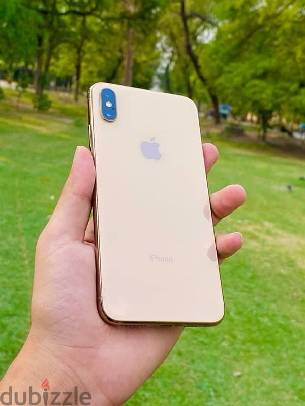 iPhone XS 0