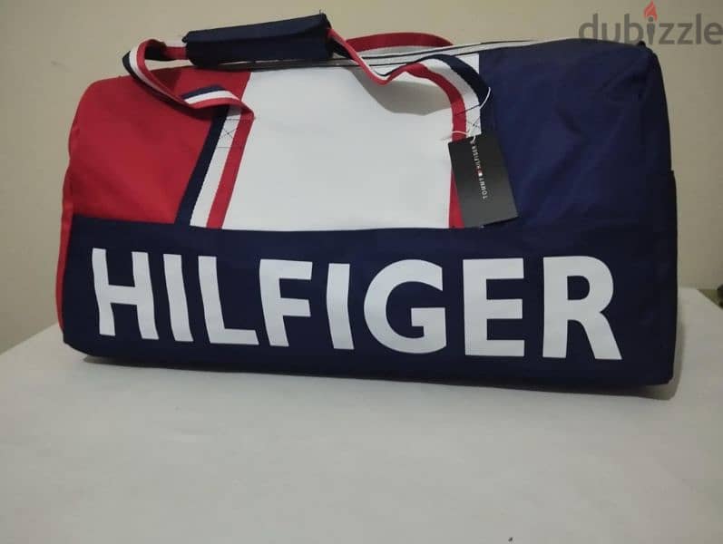 Tommy Hilfiger شنطه رياضي 3