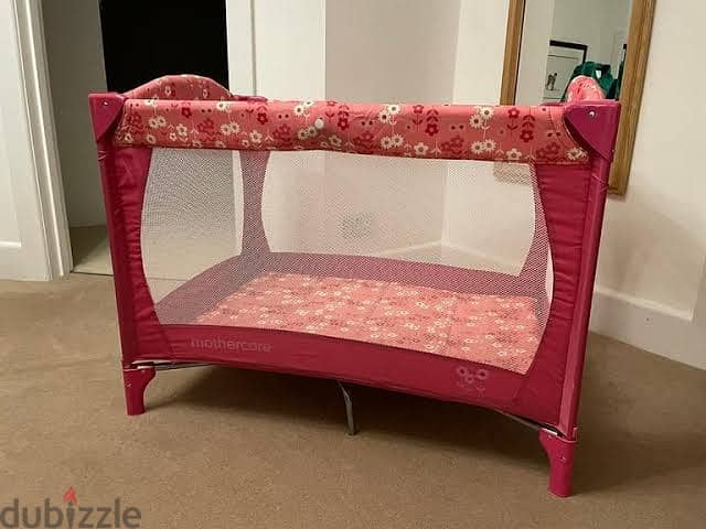 Mothercare classic travel crib 4