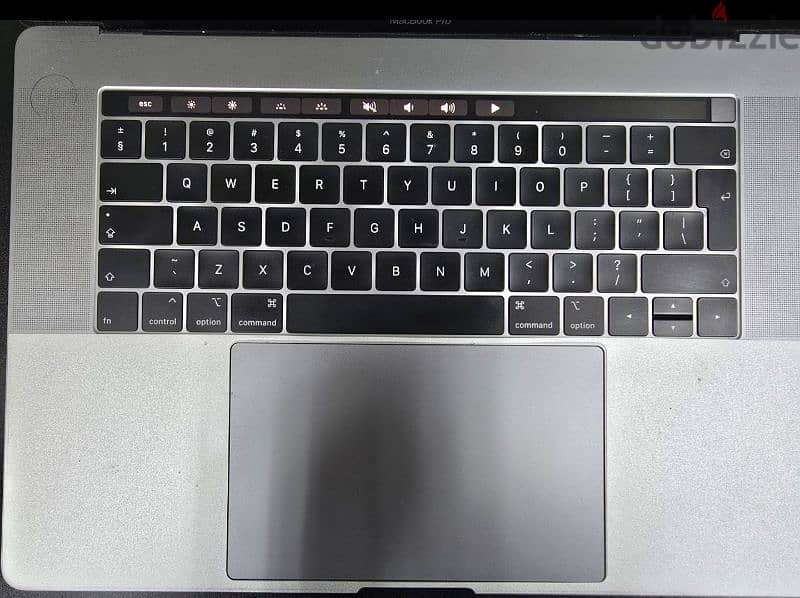 MacBook Pro 2019 15 Inch 5