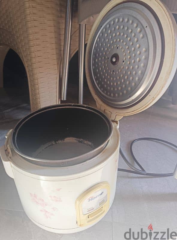 Home Rice Cooker (1.5 L)  هوم حلة أرز كهربائية 3