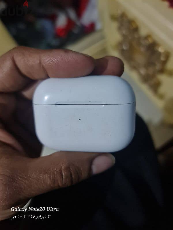 Apple airpods pro 4