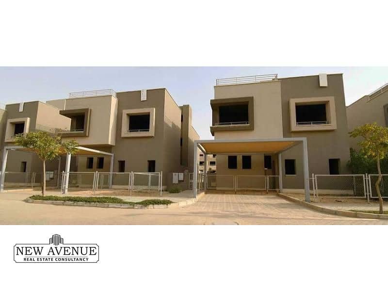 Twin house - Under Market Price -very prime location- in Palm Hills compound - New Cairo 0