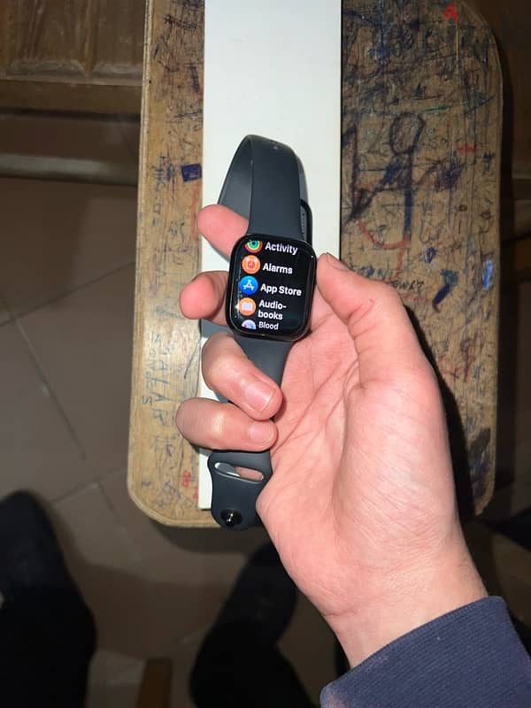 ساعة Apple Watch series 7 1