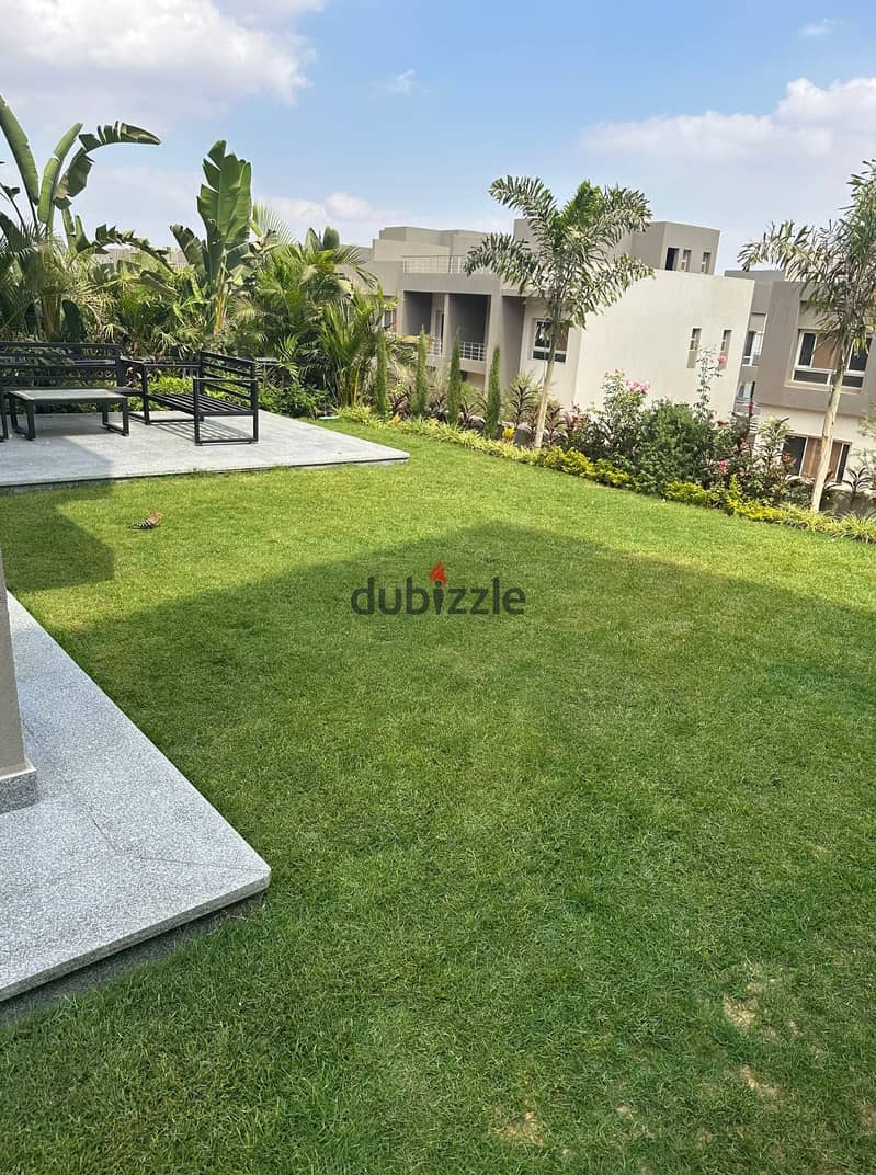 For Sale: Corner Townhouse with a Stunning View Overlooking Sheikh Zayed    Located in Etapa Compound, in the Golden Square, at the highest point. 0