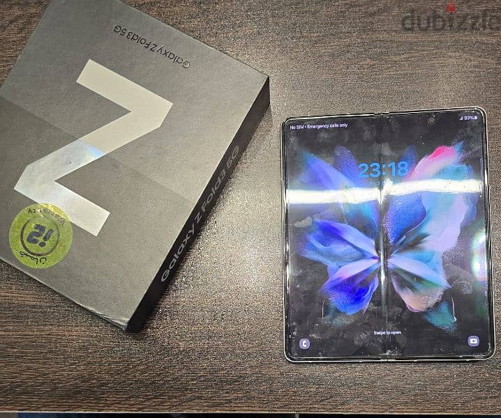 Samsung Z Fold 3 1