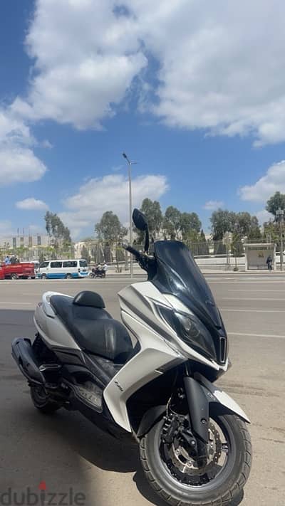 kymco downtown 350