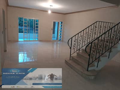 For rent in Al-Rehab, a quadruple villa ready to move in Very close to services, very special location