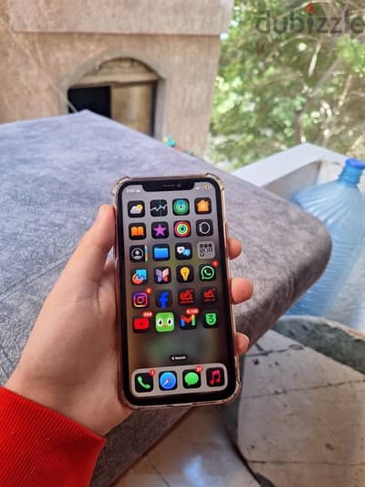 خطين iPhone 11 للبدل او البيع