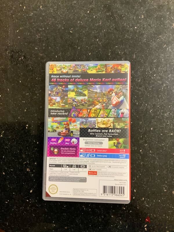 MarioKart 8 Deluxe in its original box + Excellent Screen Protector 1