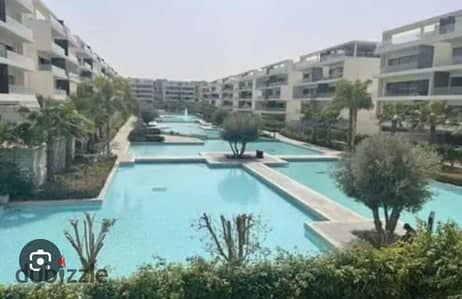 شقة للبيع بالتقسيط على لاجون في كمبوند ليك فيو ريزيدنس 2 Lake View Residence 2 Compound