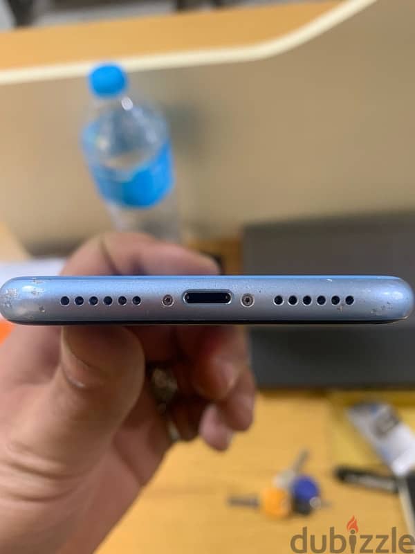 Iphone XR 4