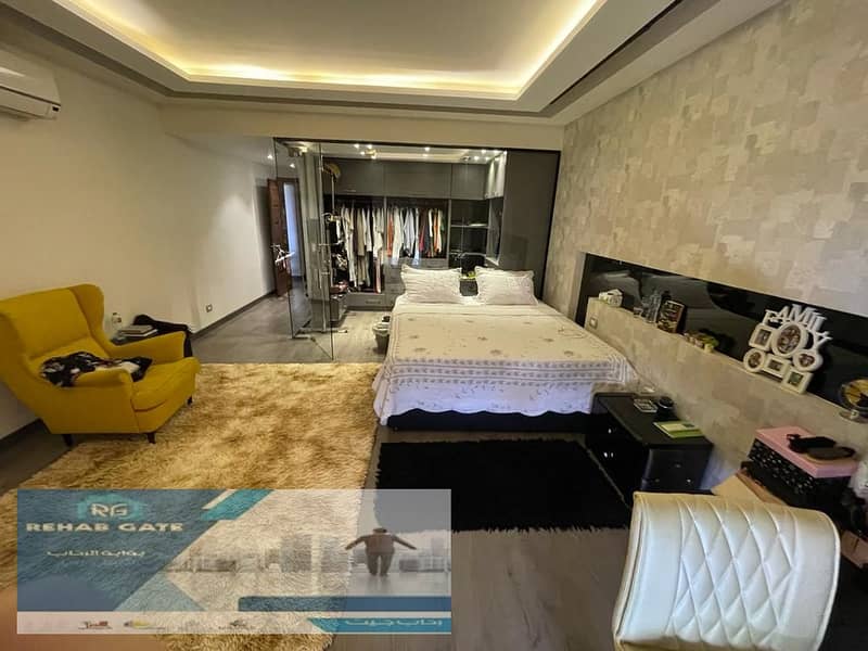 An independent hotel villa for sale in Al-Rehab with a swimming pool, the most beautiful villas in Al-Rehab   For services, an area of ​​780 square m 0