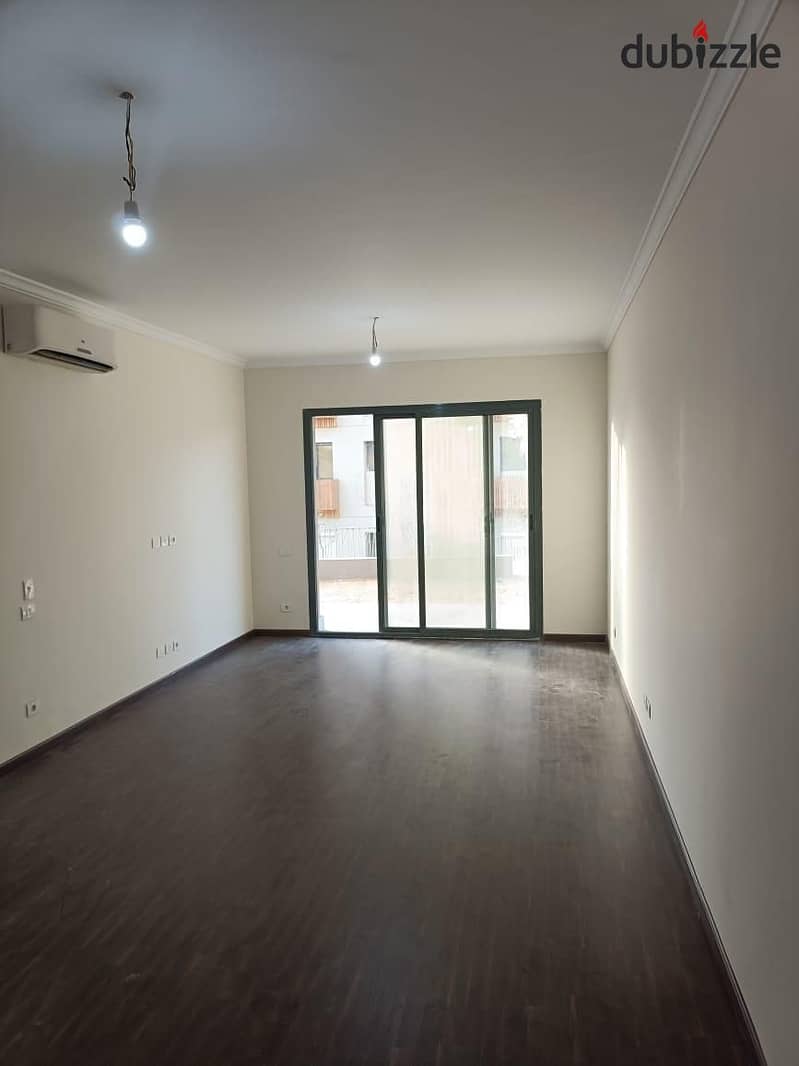 Ground apartment for rent 190m at Sodic villette 0