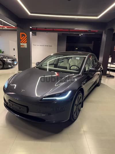 Tesla Model 3 2024