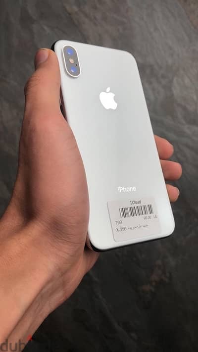 للبيع في عرض اليوم iPhone  X 256 GB  بطاريه 90% انتاج 2023 اصلي من ابل