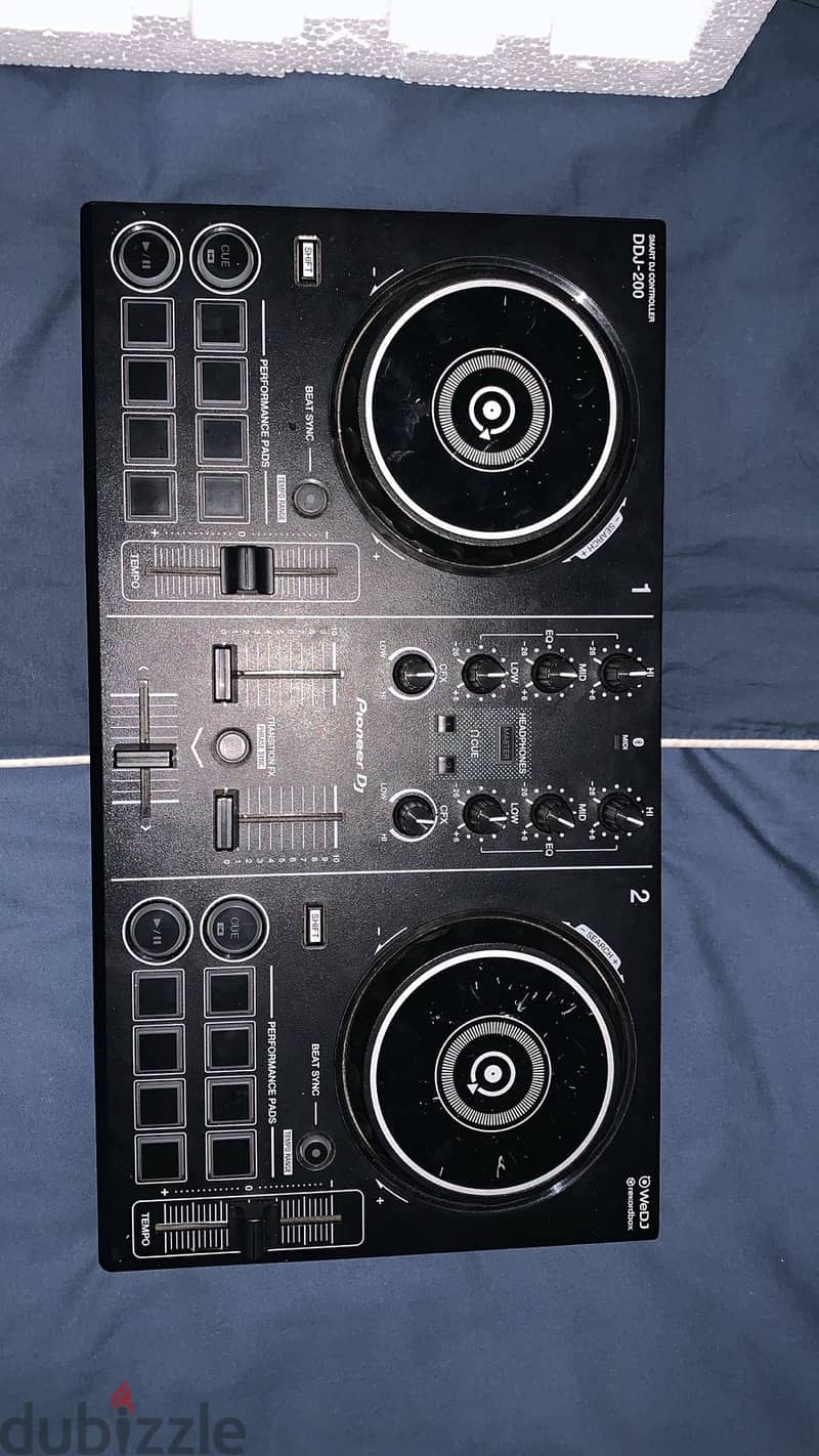 Pioneer Ddj 200 mixer 1