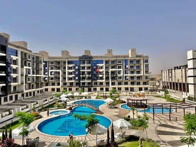 For sale, a 3-room apartment with a down payment of 900,000 in Heliopolis Sheraton, on Al-Sayaqa Street, minutes from Cairo Airport.