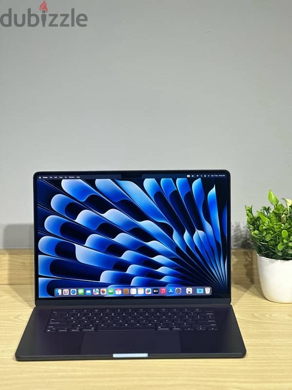 Macbook Air M2 15-inch 1