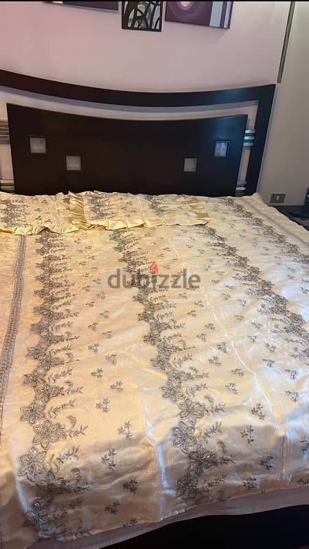 مفرش سرير  Bed Cover 0