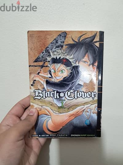 كتب مانجا  الحجم الاورجينال black clover و attack on titan