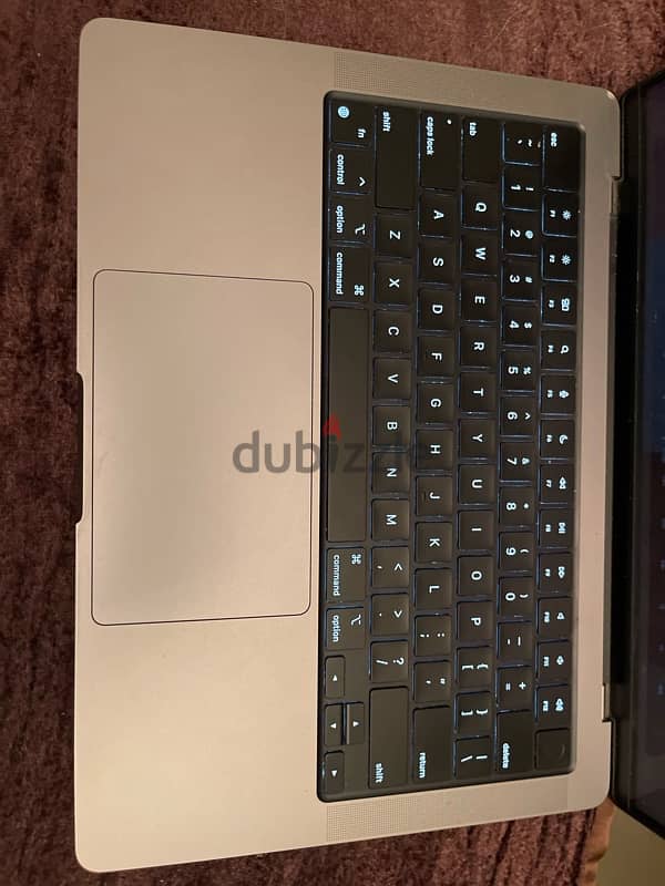 Macbook Pro 14 inch M2 Pro 1