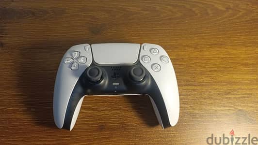 PS5 CONTROLLER