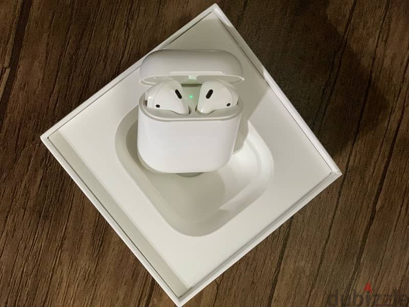 Apple AirPods with Charging Case in box ( Used )from Kuwait 2