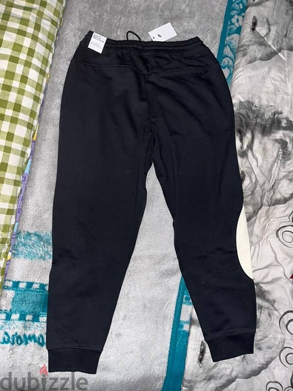 nike swoosh fleece pants 5