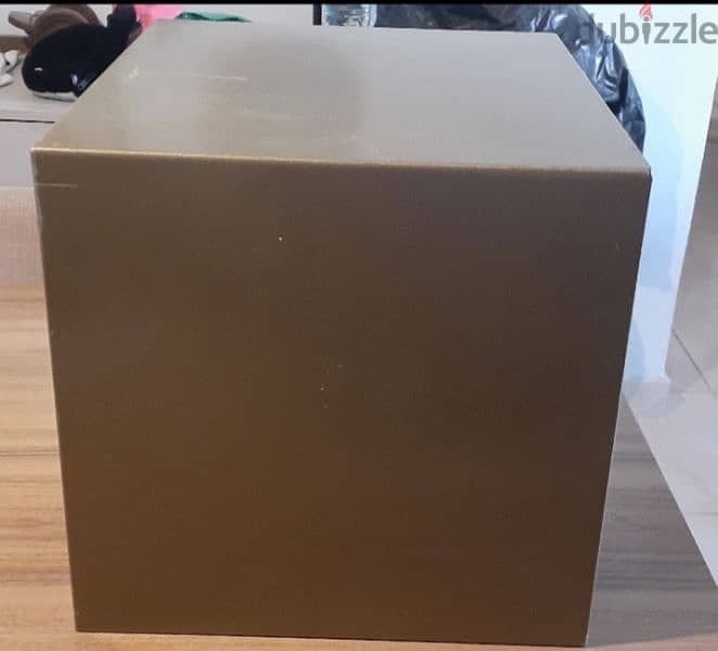 Safe Box ( 41 X 35) 2