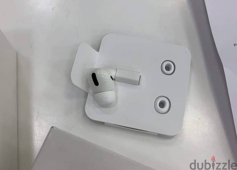 airpods pro 1 right side only 0