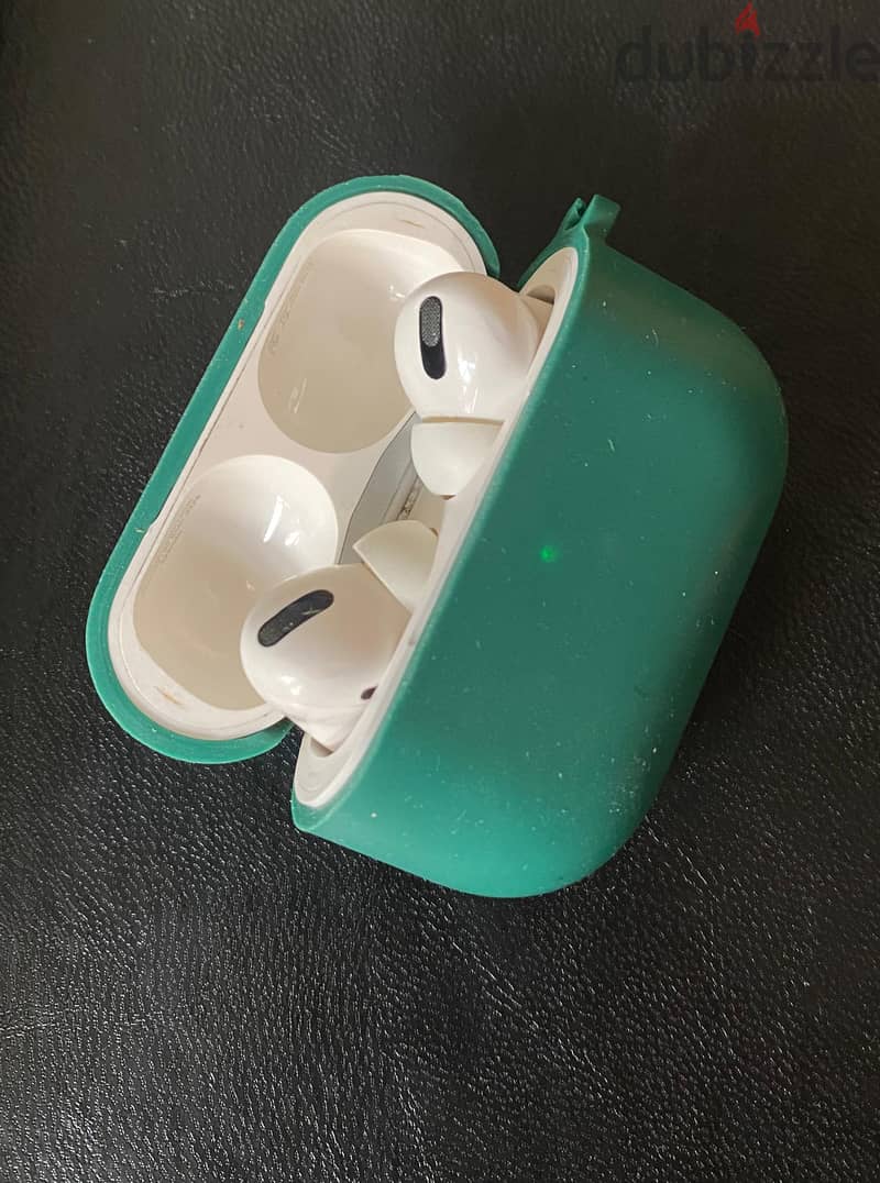 Airpods Pro - 1st Gen 2