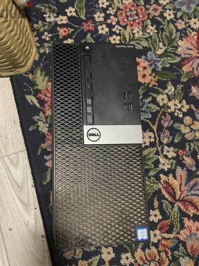 Dell computer كمبيوتر ديل و معاه شاشة