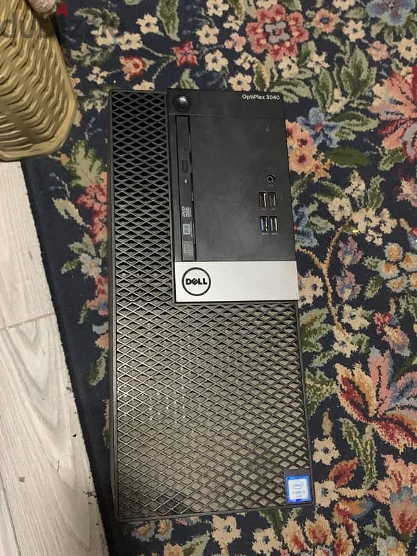 Dell computer كمبيوتر ديل و معاه شاشة 0