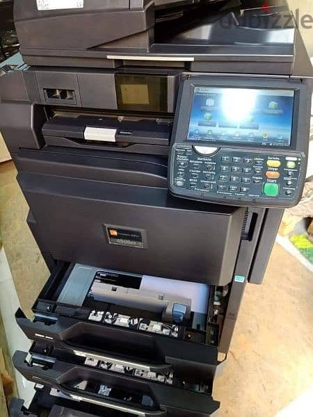 ماكينة تصوير TASKalfa 3551 من Kyocera بحالة ممتازة (كسر زيرو) 3