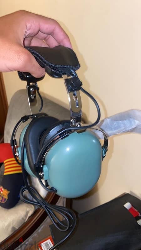 UFQ PNR Aviation Headset 1